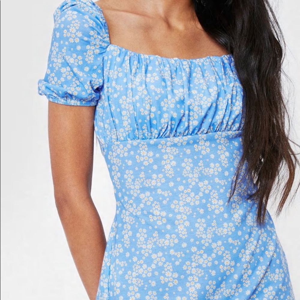 Ditsy Floral Print Square Neck Mini Dress